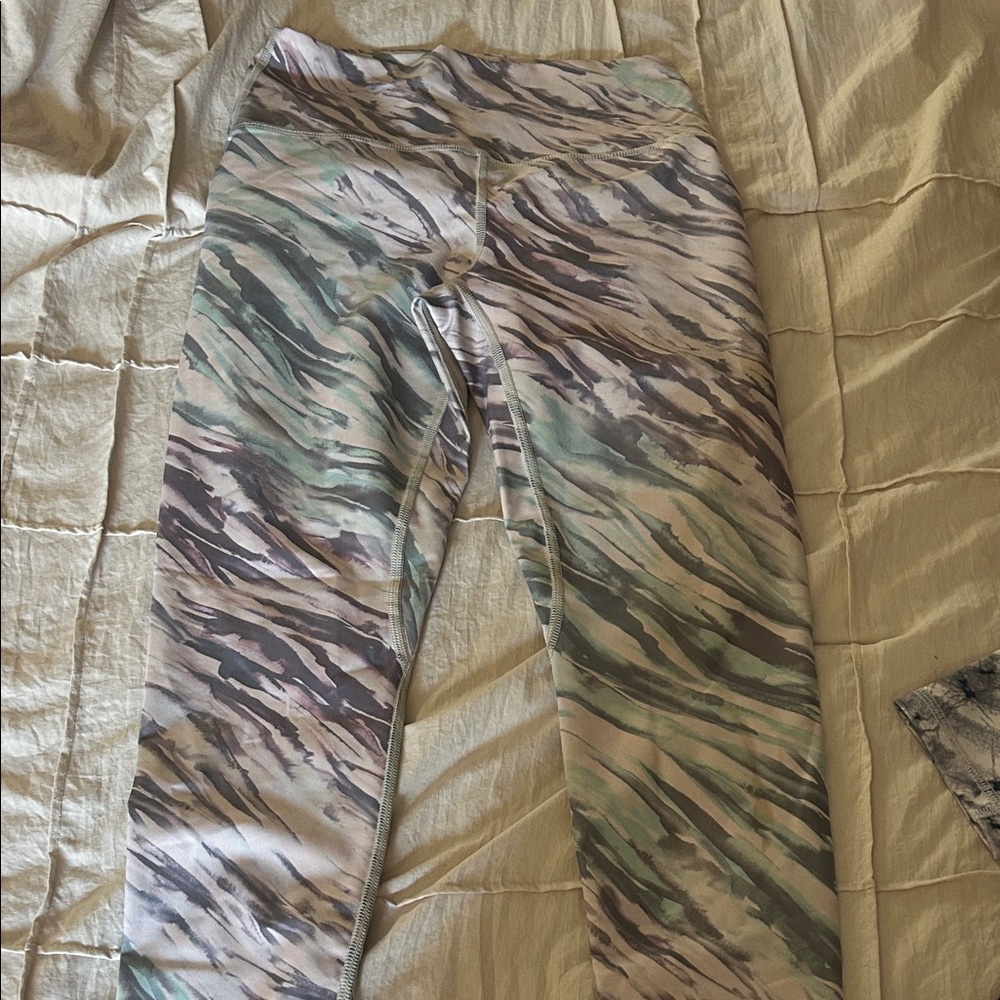 Women's Camouflage Leggings